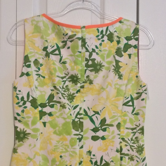 Tahari Summer Dress sz 4 - Picture 5 of 15